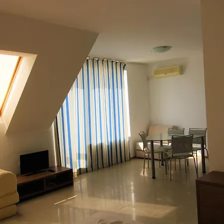 Menada Belle View Apartment *